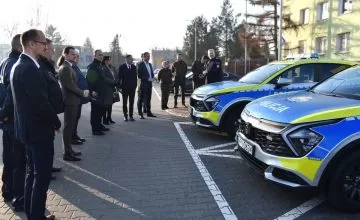 Nowe radiowozy dla policji w Powiecie Szamotulskim